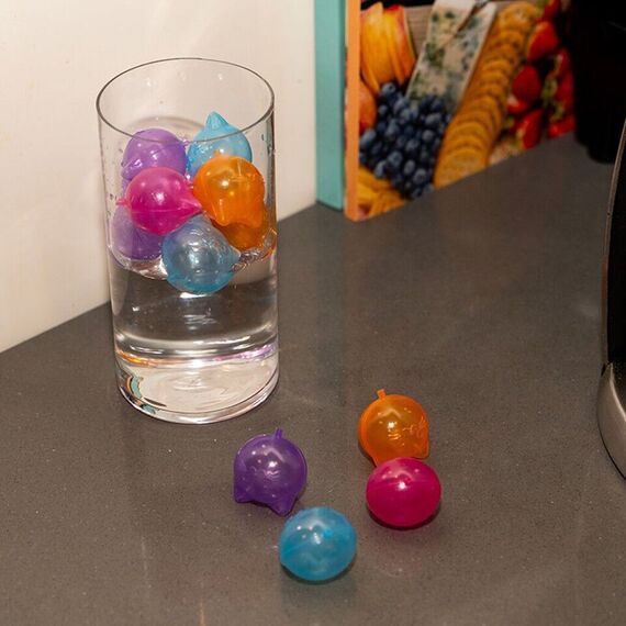 Reusable Cat Ice Cubes / Gadgets