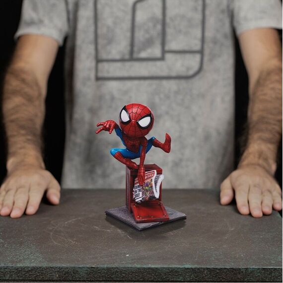 Iron Studios Marvel Comics - Spider-Man Minico Figure / Fan Shop and Merchandise - Figurines - Collectibles - Techbox