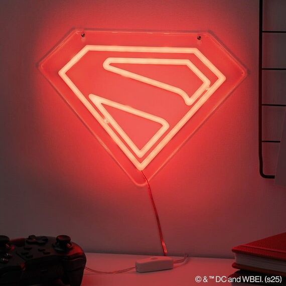 Superman Wall Mountable LED Neon Light / Fan Shop and Merchandise |  Techbox