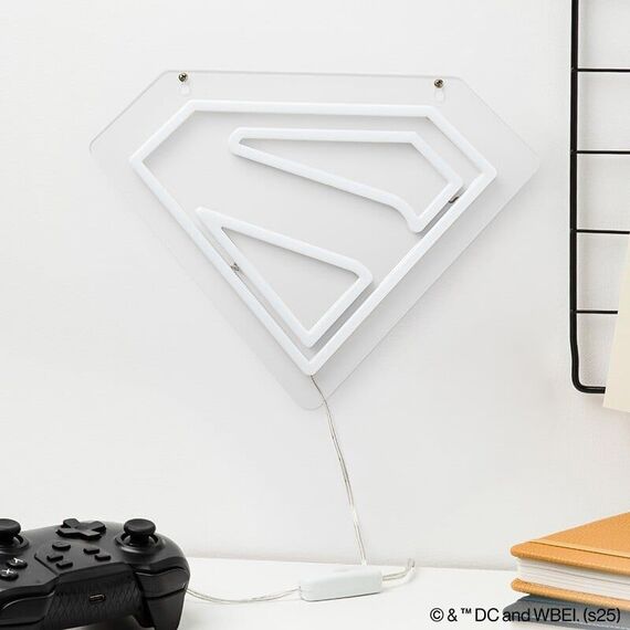 Superman Wall Mountable LED Neon Light / Fan Shop and Merchandise |  Techbox