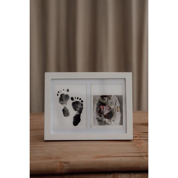 Vanilla Copenhagen - Hand & Foot Imprint - Black - 20,4 x 26,4 x 1,5 cm (MEMO7023) / Baby and Children