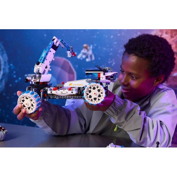 LEGO TECHNIC 42211 Lunar Outpost Moon Rover |  Techbox