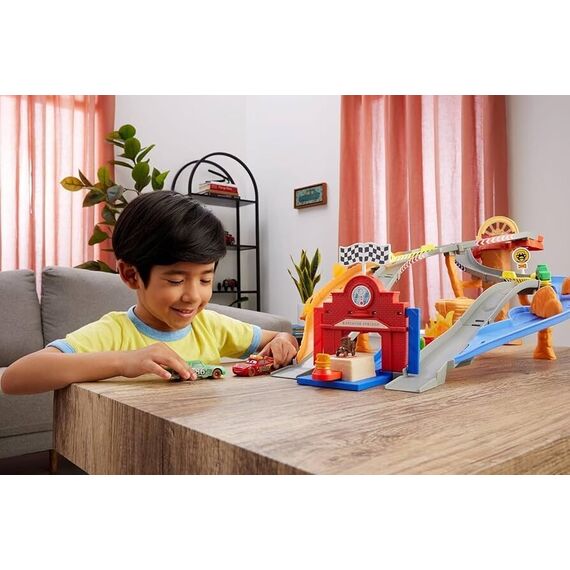 Disney Cars - Radiator Springs Race & Rescue Rescue Road Raceway Playset With 4 Toy Cars (JFL57) / Toys