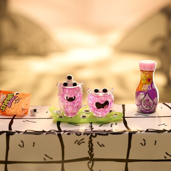 Miniverse Make It Mini Beetlejuice Halloween assorted surprise capsule - Capsule Figurines - Collectibles - Techbox