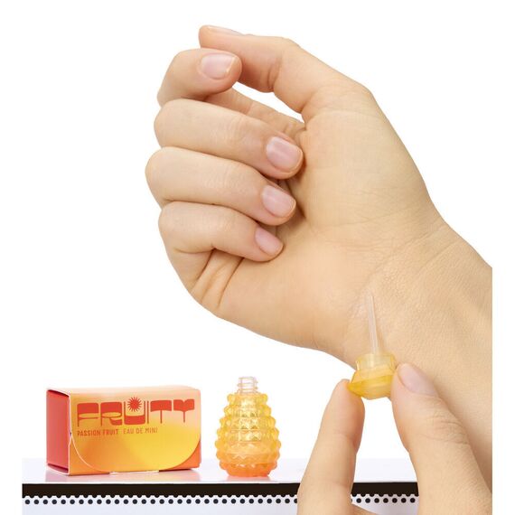 Miniverse Make It Mini Fragrances assorted surprise capsule |  Techbox