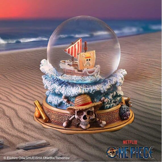 One Piece Going Merry Snow Globe / Fan Shop and Merchandise