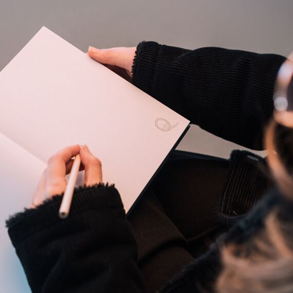 Queen Premium A5 notebook
