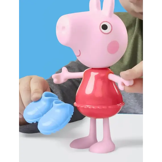 Peppa Pig - Peppa & Friends Dress Up 15 cm - Rainy Day / Toys