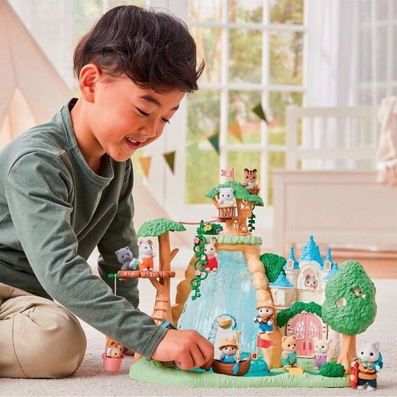 Sylvanian Families - The Secret Forest Waterfall (5761) / Toys