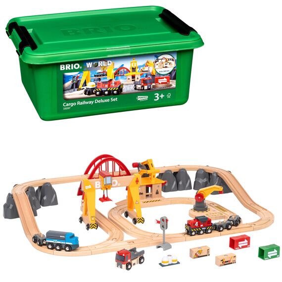 BRIO - Cargo Railway Deluxe Set in Tub (33097) / Toys