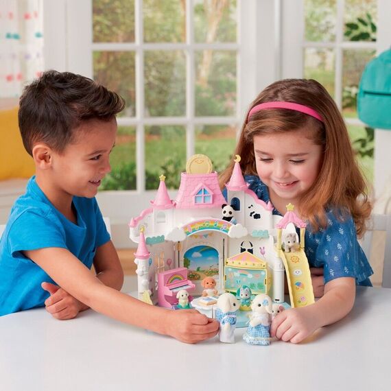 Sylvanian Families - Sunshine Castle Kindergarten (5743) / Toys