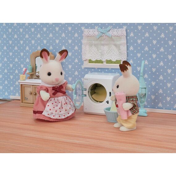 Sylvanian Families - Laundry & Vacuum Cleaner (5445) / Toys
