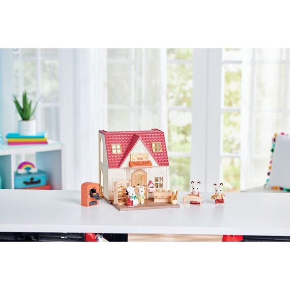 Sylvanian Families - New Red Roof Cosy Cottage Starter Home (5567) / Toys