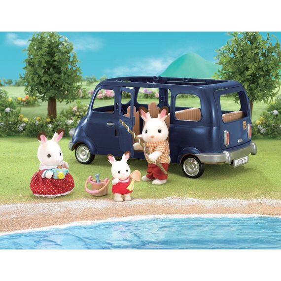 Sylvanian Families - Family Seven Seater (5274) / Toys