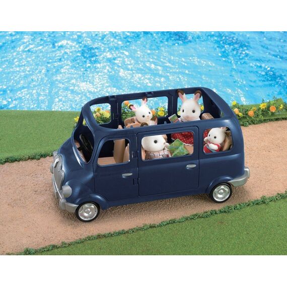 Sylvanian Families - Family Seven Seater (5274) / Toys