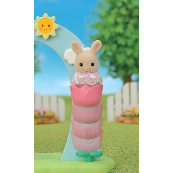 Sylvanian Families - Kindergarten Swing (5745) / Toys