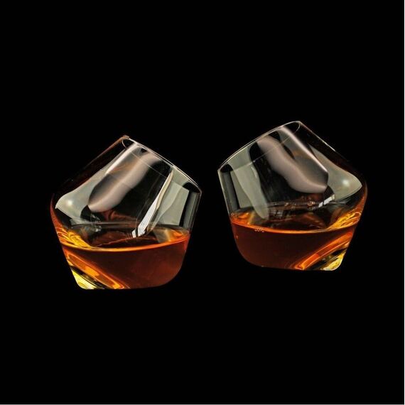 Winkee - Rolling Whiskey Glasses - Set of 2 / Gadgets