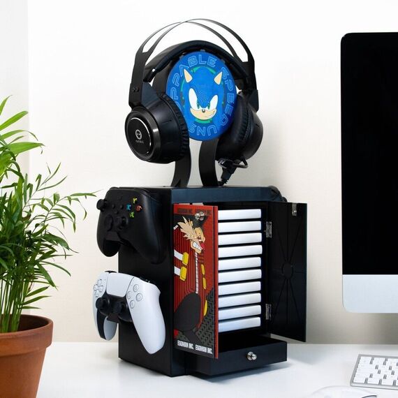 Numskull Official Sonic the Hedgehog Gaming Locker / PlayStation 5