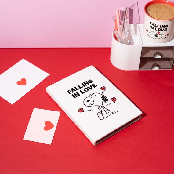 Peanuts Snoopy Premium A5 noteook