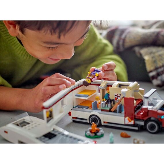 LEGO - LEGO City - Holiday Adventure Camper Van (60454) / Toys - Lego - Collectibles - Techbox