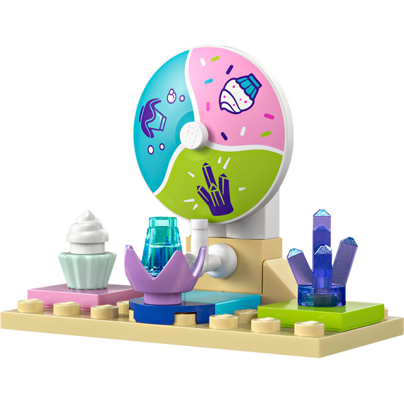 LEGO - Gabby's Dollhouse - Sweet Treat Mountain & Kitty Garden (11205) / Toys