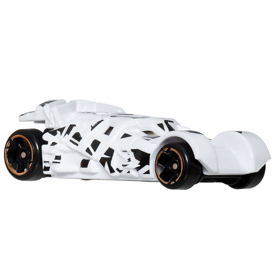 Hot Wheels - Batman Tema  - The Dark Knight Batmobile 3 / Toys