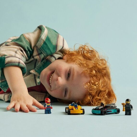 LEGO City - Go-Karts and Race Drivers (60400) / Toys - Lego - Collectibles - Techbox