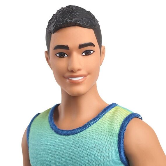 Barbie - Fashionista Ken Ombre Tank (HYV00) / Toys