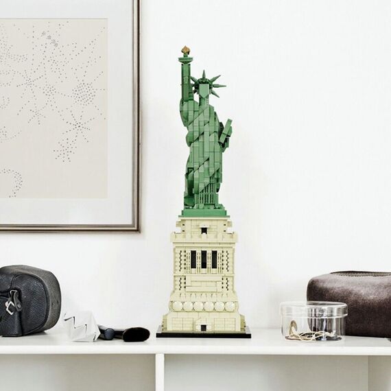 LEGO Architecture - Statue of Liberty (21042) / Toys - Lego - Collectibles - Techbox