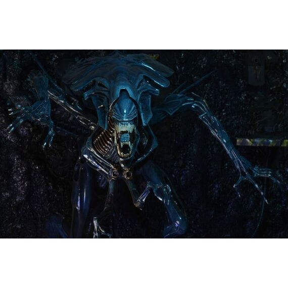 Aliens Ultra Deluxe Action Figure Alien Queen 38 cm |  Techbox