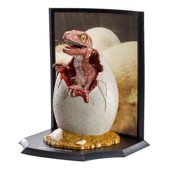 Jurassic Park Toyllectible Treasure Statue Raptor Egg Life Finds A Way 12 cm |  Techbox