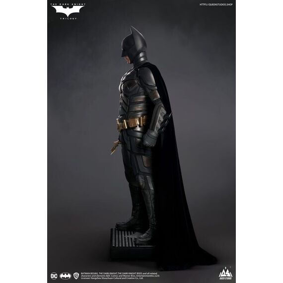 The Dark Knight Life-Size Statue Batman Deluxe Edition 207 cm |  Techbox
