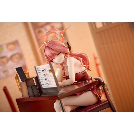 Blue Archive PVC Statue 1/7 Aru (Dress): Memorial Lobby Ver. 23 cm