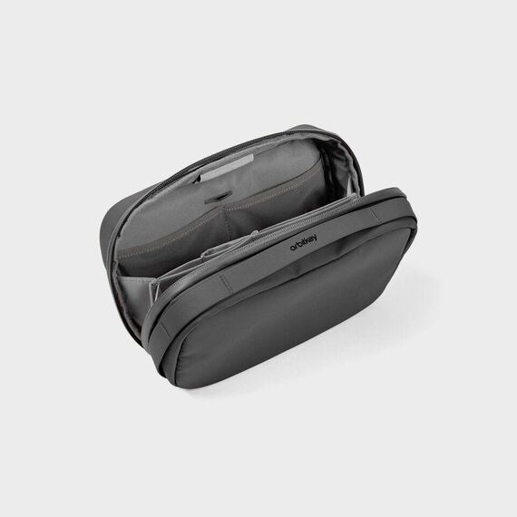 Orbitkey - 2-In-1 Tech Pouch - Graphite / Gadgets