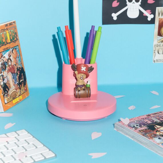 One Piece desk lamp |  Techbox