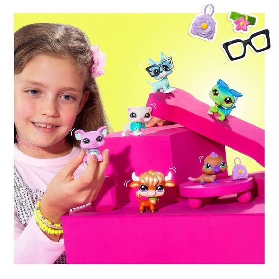 Littlest Pet Shop - Pet Pals Assorted S5 (01007) / Toys