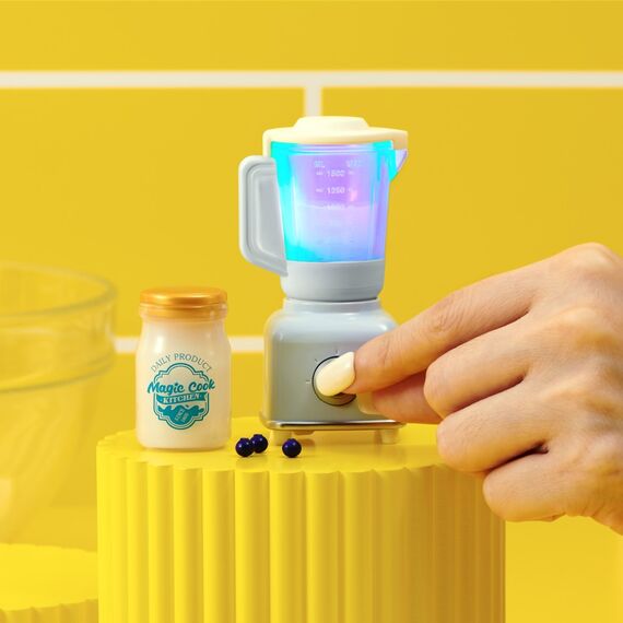 Mini Brands - Magic Cook Kitchen S1 - Blender / Toys