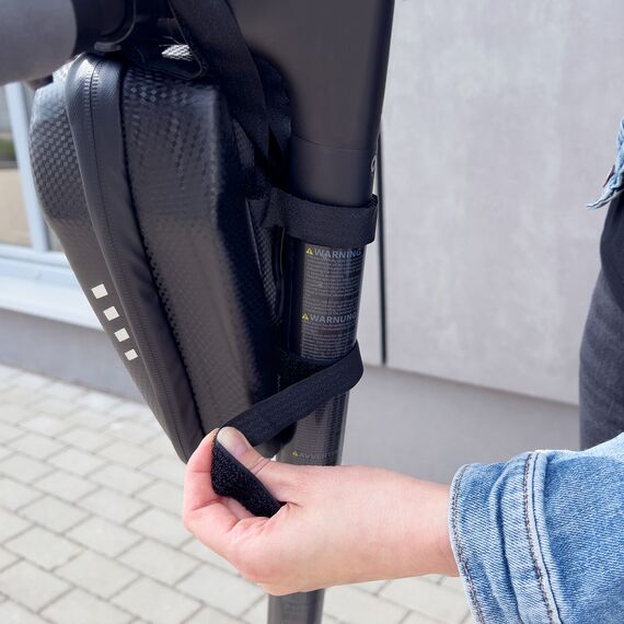 Wozinsky Waterproof Scooter Handlebar Bag 2L Black (WSB3BK) | Techbox