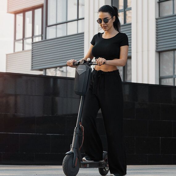 Wozinsky waterproof scooter handlebar bag 4l handlebar bag black (WSB2BK) | Techbox