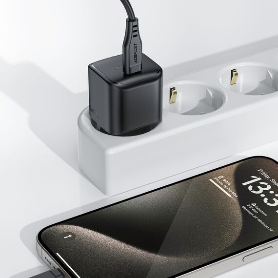 Acefast A77 Mini PD 30W GaN USB-C wall charger - black - Travel Chargers - Smartphone Chargers - Techbox