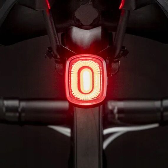 Rockbros Q2S LED Rear Bike Light with Smart Stop System + USB-C - USB-A Cable - Black - Smartphone Holders - Smartphones - Techbox