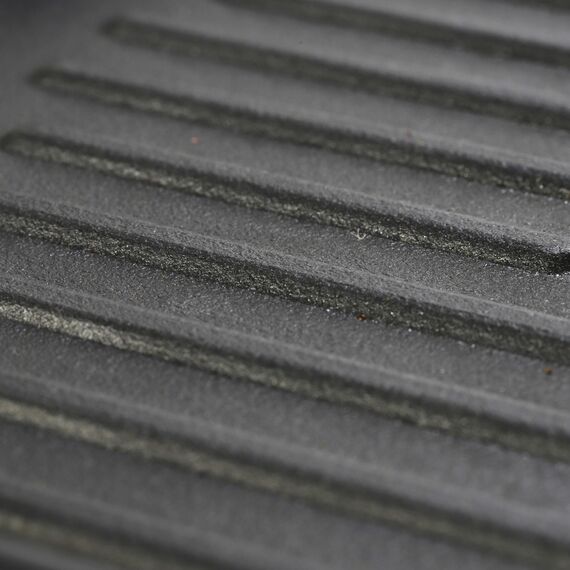Grill grate for a gas camping stove with a CAST IRON burner function