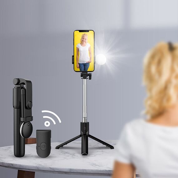 Selfie stick WR1YXS telescopic tripod 0.71m with round lamp - black | Techbox
