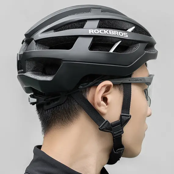 Rockbros Polarized Cycling Glasses with UV Protection and Corrective Insert - Gray | Techbox