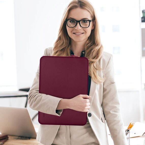 Tech-Protect Neoprene Laptop Case 13" - Burgundy | Techbox