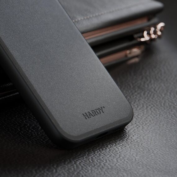 3mk Hardy Apple Silky Leather MagCase for Apple iPhone 16 - Black