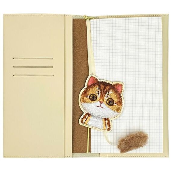 Nimmy Big Eyed Pet 2.0 Cat 2-in-1 Notebook + Pen Set - Beige |  Techbox