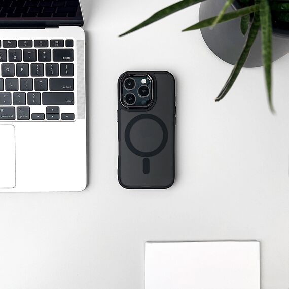 Fashion Case compatible with MagSafe for iPhone 17 Pro Max - black - Apple Cases - Cases - Techbox