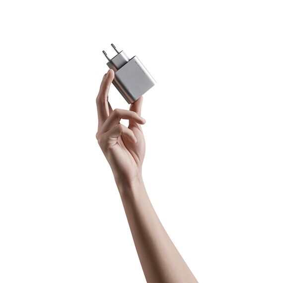 Cuktech 65W GaN 2xUSB-C 1xUSB-A Wall Charger - Gray - Travel Chargers - Smartphone Chargers - Techbox
