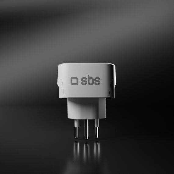 Adapter from CH wall plug to Universal plug